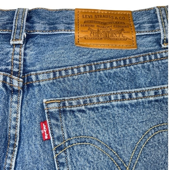 LEVI’S WOMEN DECONSTRUCTED MIDI SKIRT  Blue Denim size 26 US Equivalent: Small - Picture 12 of 12